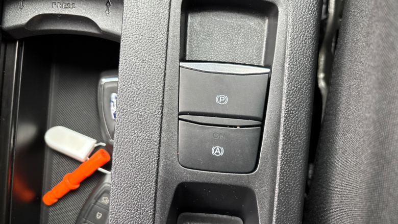 Ford Focus 1.0 EcoBoost Active 5dr Petrol Hatchback